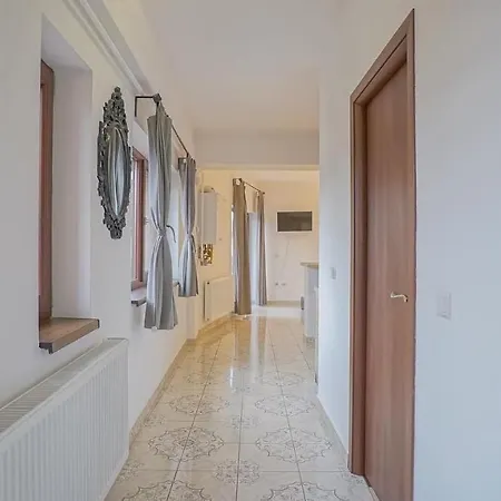Apartment Natura Center *