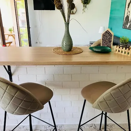 Natura Center Apartment *